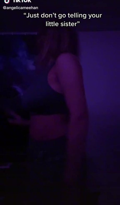 赤毛のソロOnlyFans 無料ヌード 写真