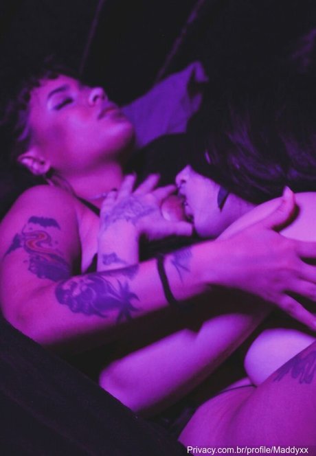 Dojagrrrl 限定モデル 写真