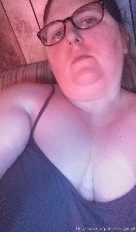 ニューハーフ巨乳OnlyFans セクシーヌード 写真