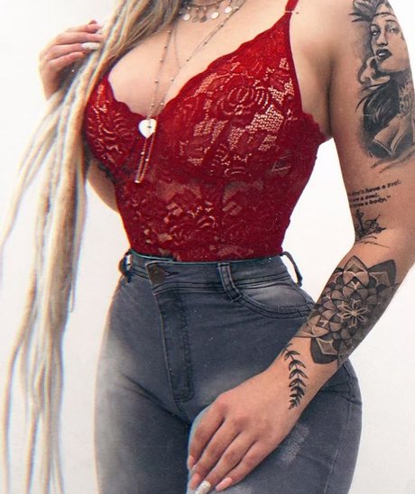 Victoria Macan Bilder