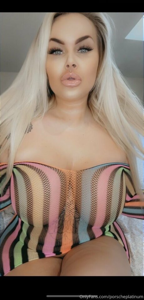 ウェブカメラ オンリーファンズ 無料アダルト 画像