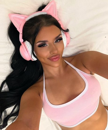 太った足のOnlyFans トップ 写真