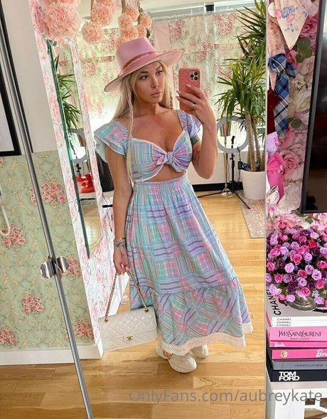 aubreykate 無料モデル 画像