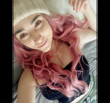 Wolfabelle ポルノスター 美しい 写真