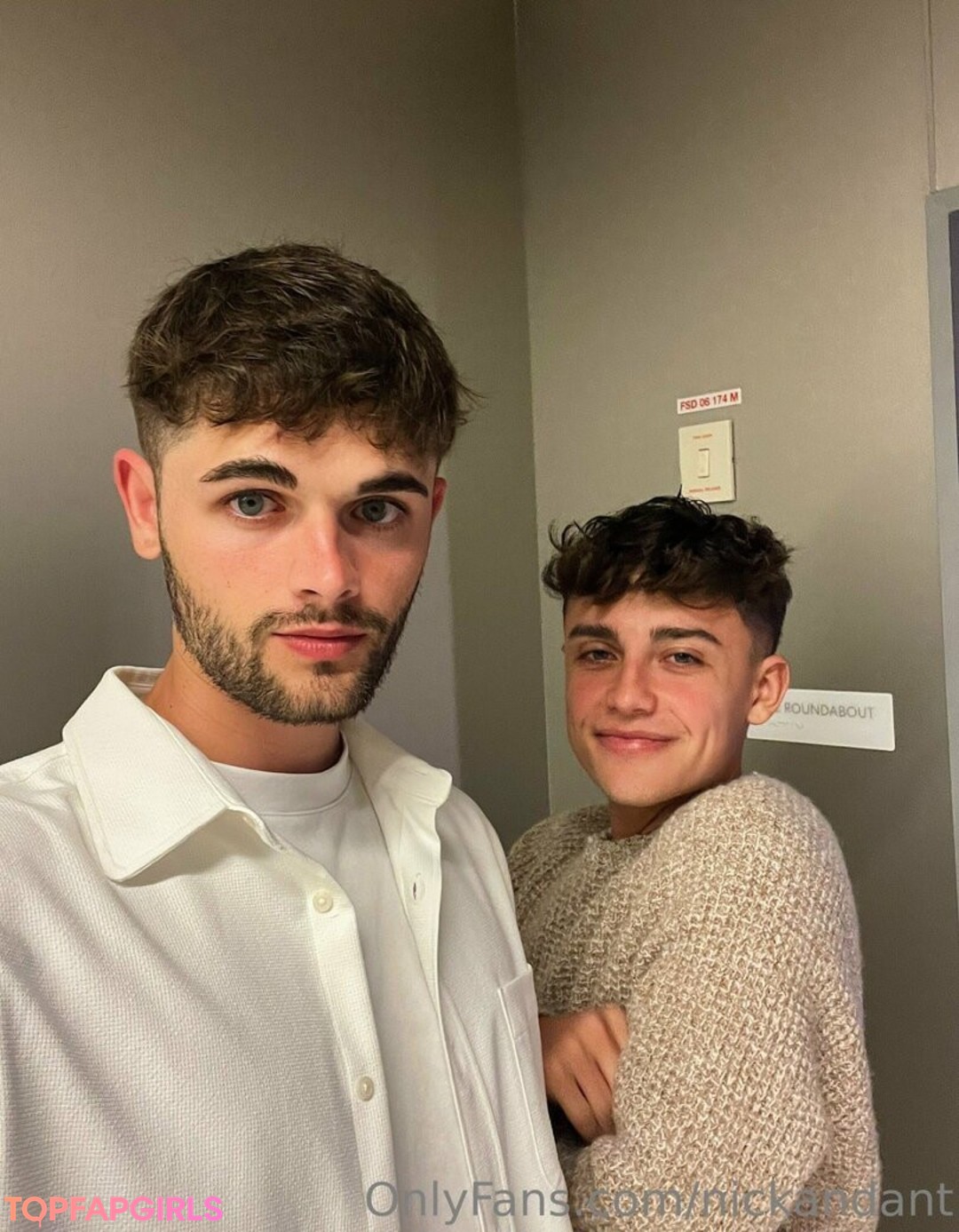 ゲイアナルOnlyFans セックス 画像