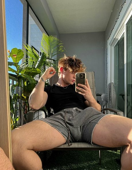 itscodyandrew ヌードモデル 画像