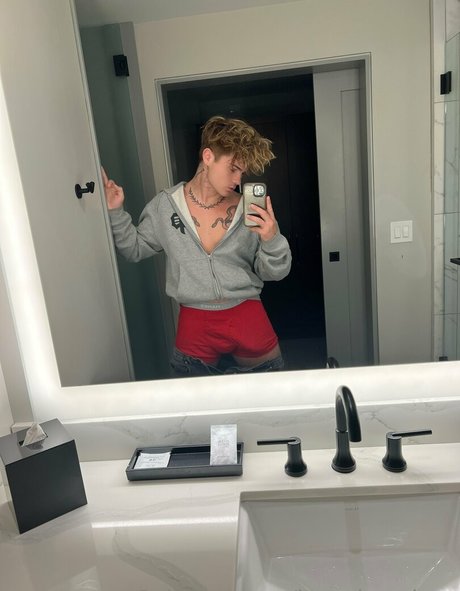 itscodyandrew ポルノモデル 写真