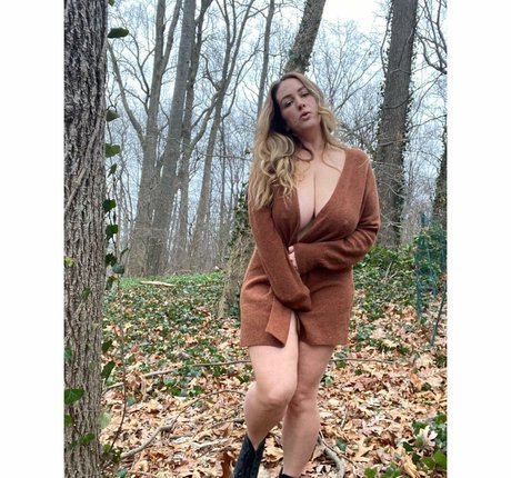 プールファックOnlyFans 無料セクシー 写真