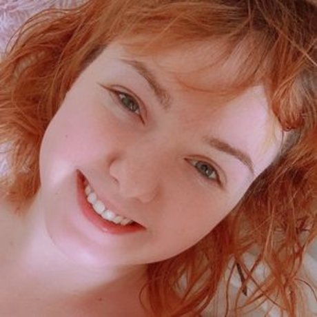 アジア人女性OnlyFans アートヌード 画像