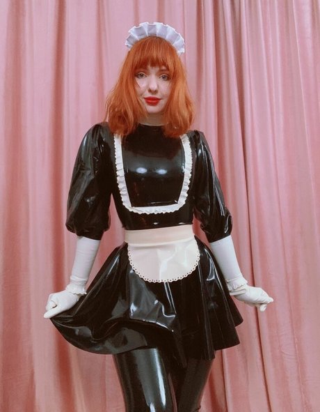 金髪の小人オンリーファンズ トップ ギャラリー