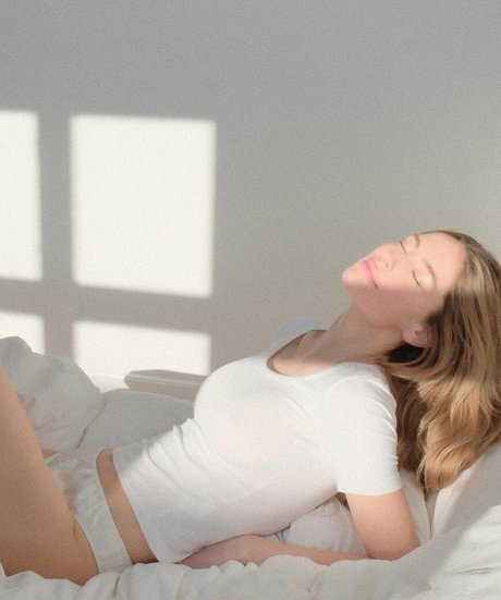 Mathilde Goehler アダルトモデル 写真