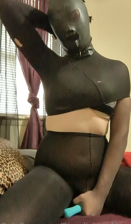 sissyliciousalice ヌードモデル 写真