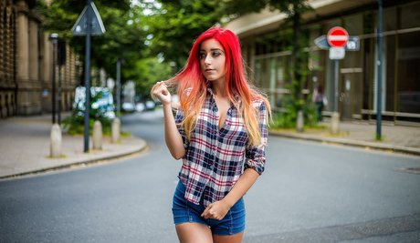 赤毛の熟女オンリーファンズ ポルノ 画像