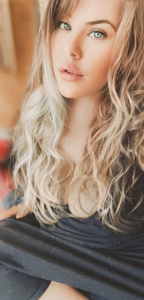 lexxiluxx xxxモデル 写真