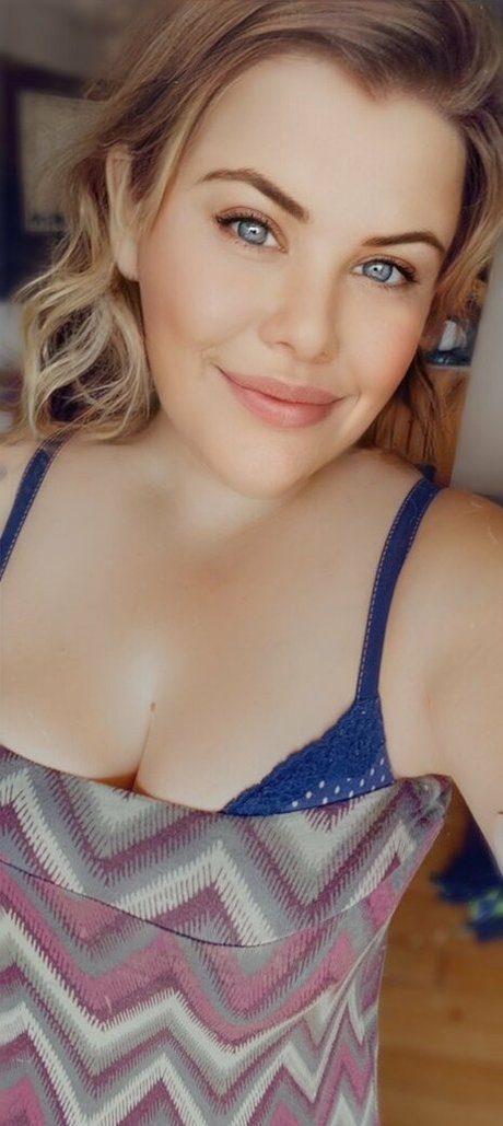 lexxiluxx 完璧なスター ギャラリー