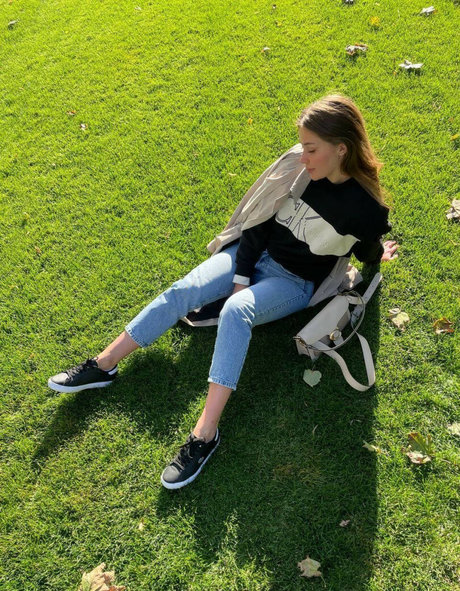 オンリーファンズでのセクスティング ポルノ アーカイブ