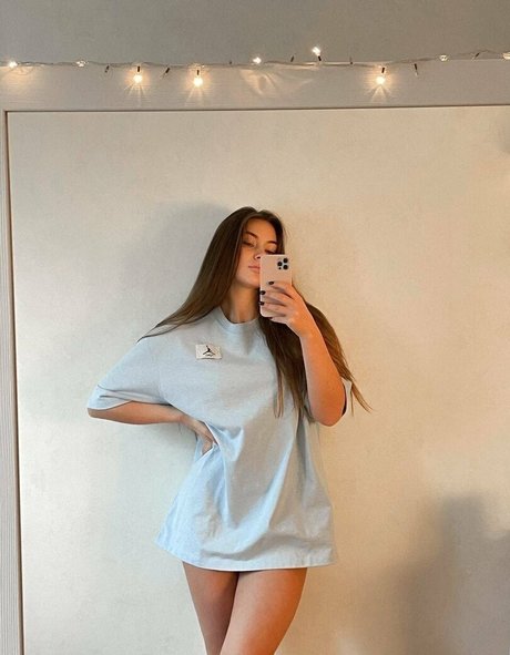 裸の熟女オンリーファンズ セクシーヌード ギャラリー