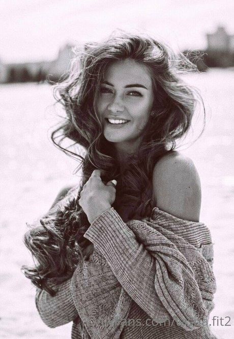 tasha fit2 独占ポルノスター ギャラリー