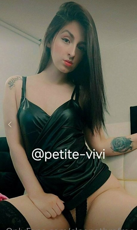 cleopathrafree 裸のモデル 写真