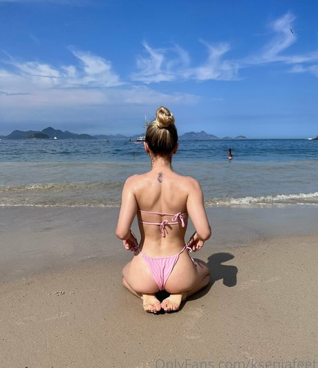 大きな乳首オンリーファンズ アートxxx 写真