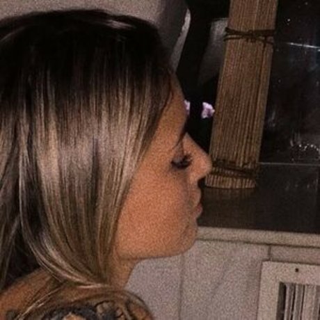 Rochiii222 無料女優 写真