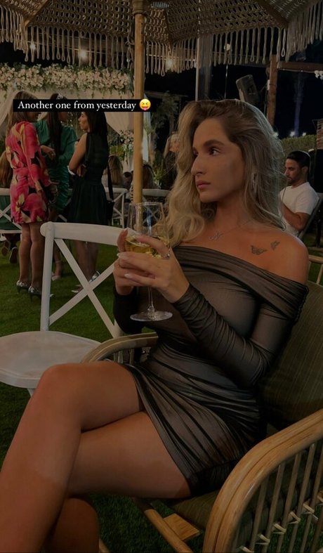 BBW TS オンリーファンズ セクシーヌード 画像