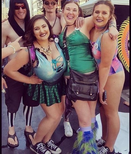 赤毛の太めOnlyFans 無料アダルト 写真