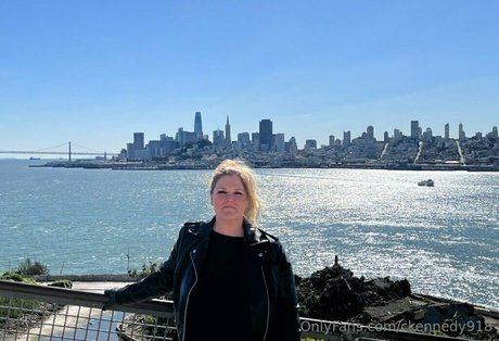 ckennedy918 セックススター 画像