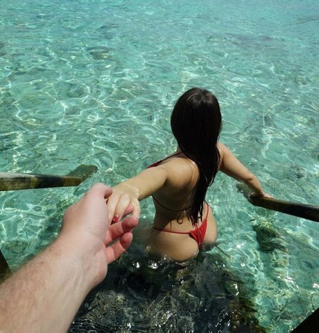 Kirsty Louise Wells 完璧なモデル アーカイブ