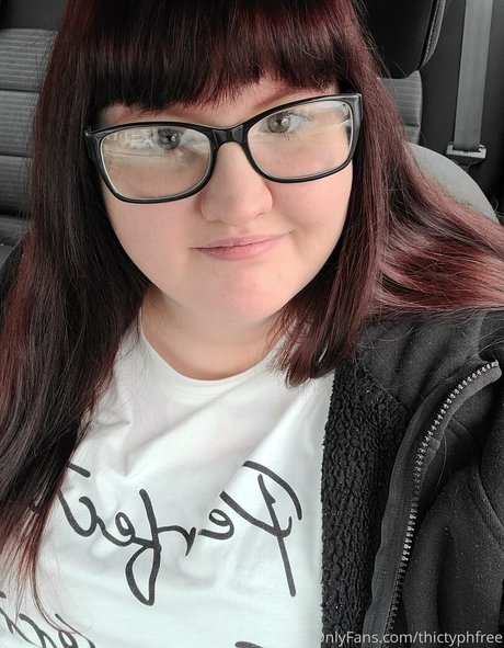 騎乗位熟女OnlyFans ポルノ 画像