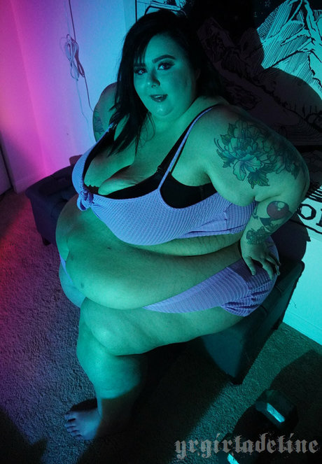 黒人ママオンリーファンズ セクシー 画像