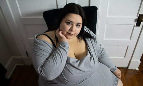 ssbbwadeline ポルノスター 画像