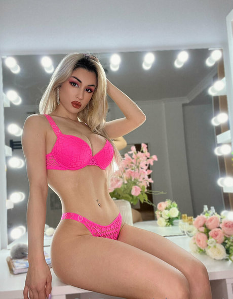 太った足のOnlyFans 無料裸 画像