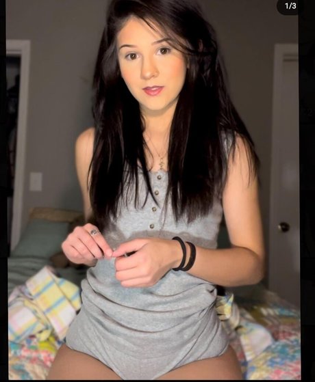 アジア人 ノーPPV オンリーファンズ xxx ギャラリー