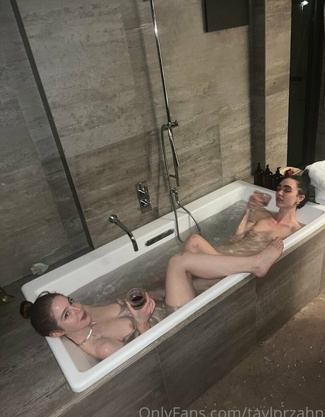 ハンズオンリーファン 無料ポルノ アーカイブ