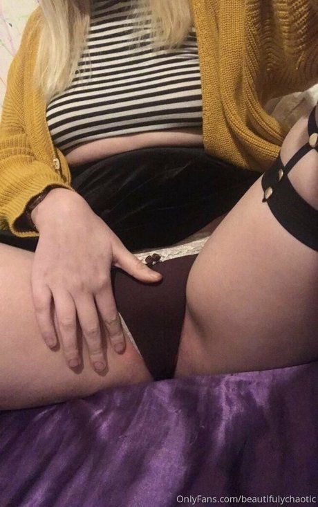 黒人フェムボーイオンリーファンズ ポルノ 画像