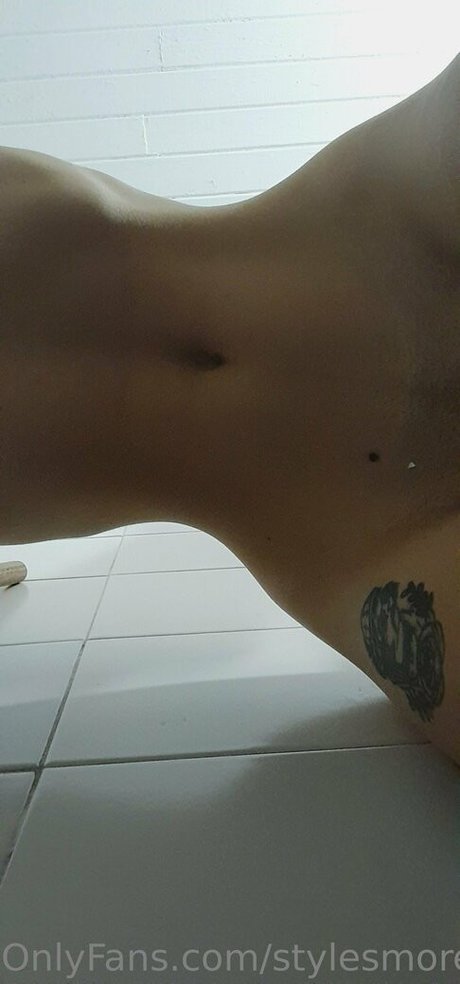 emeraldhot ポルノスター 裸 写真