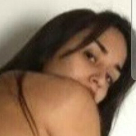 Canela Devoto ポルノスター 裸 画像