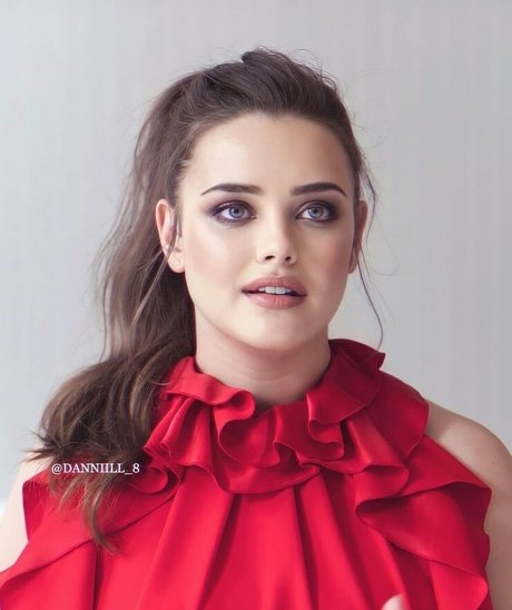 Katherine Langford セックスモデル ギャラリー