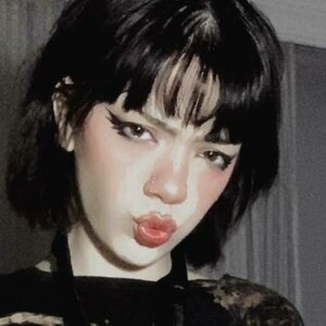 sugarspiceandevrytinnice 裸のモデル 写真