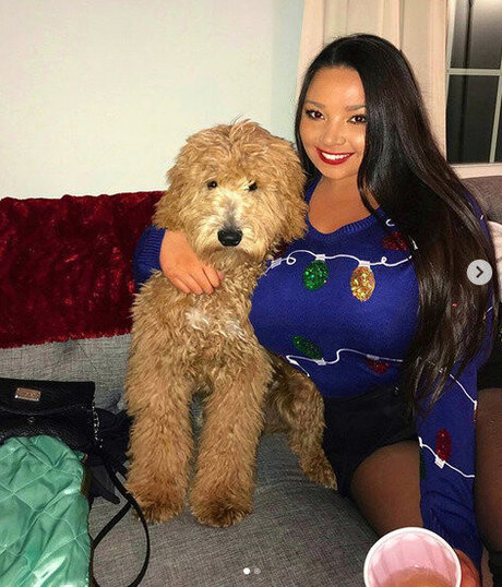 小柄なティーンオンリーファン ホットセクシー ギャラリー