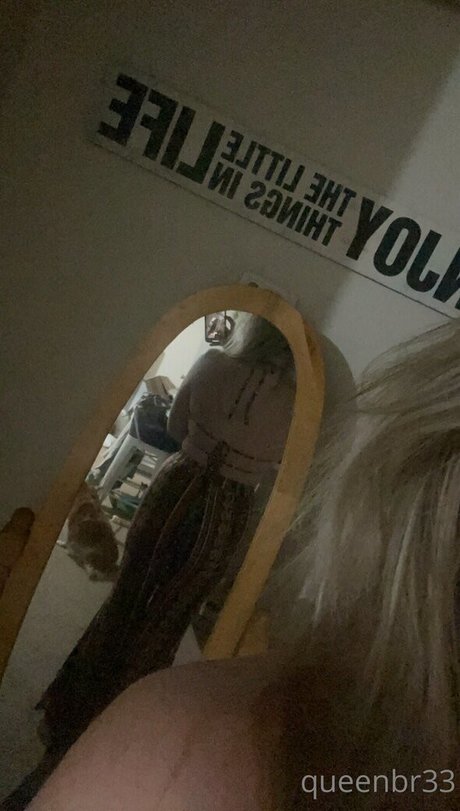 BBW パウグ オンリーファンズ パーフェクト 写真