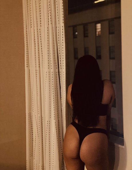 ブルネットのPOV OnlyFans 無料セックス 写真