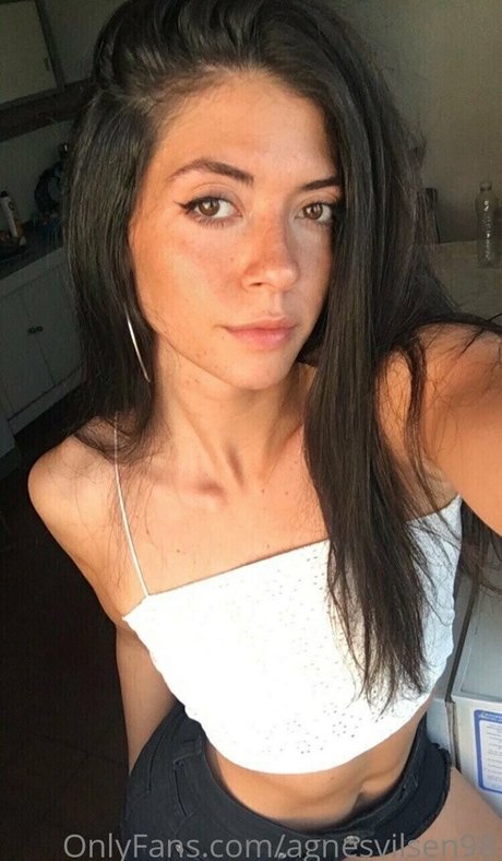 アジア人女性OnlyFans 限定 写真