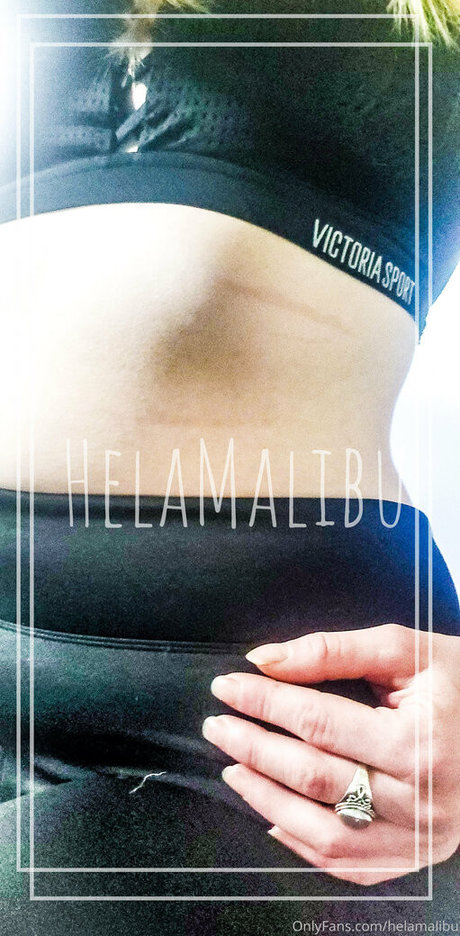 helamalibu ポルノモデル 写真