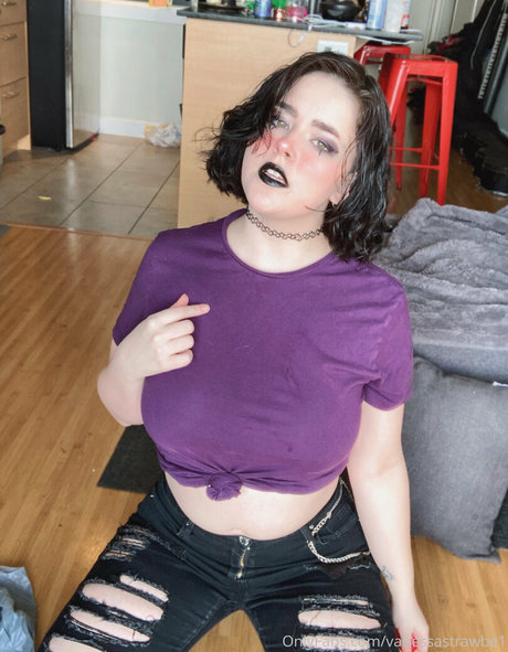 vanessastrawbe1 素敵なモデル ギャラリー