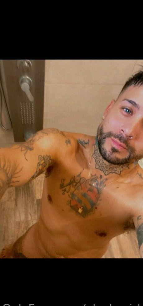 脱衣OnlyFans 無料エロ 画像