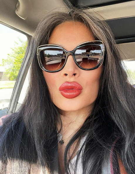 hotmesstv ポルノモデル 写真