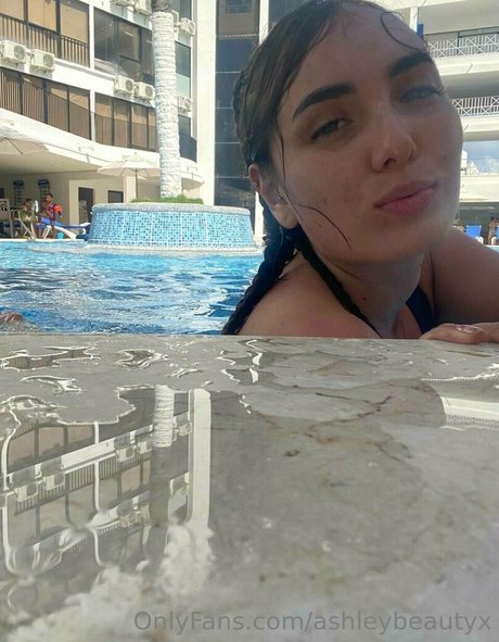 ashleybeautyx ホットなスター 写真