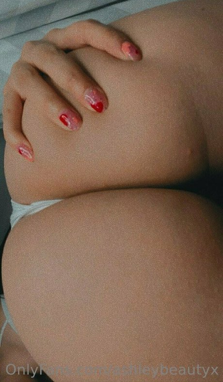ashleybeautyx 裸のスター 写真
